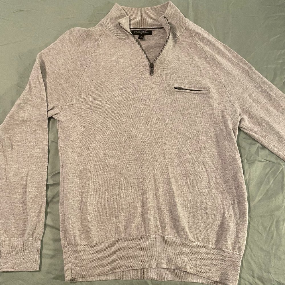Banana Republic 1/4 zip gray sweater
